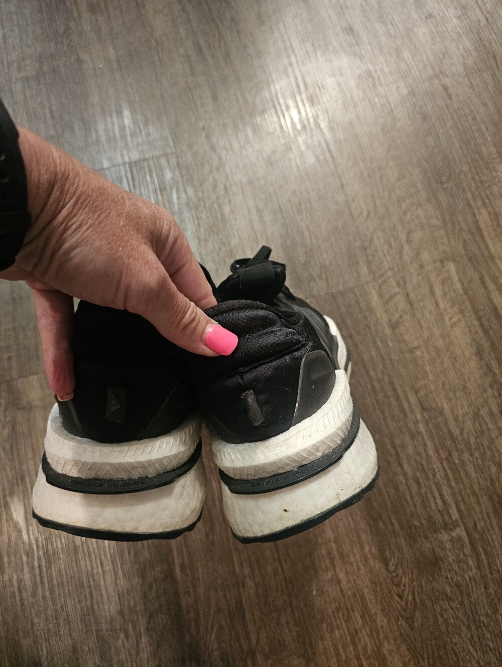 ADIDAS.... BOOST - Picture 5 of 5
